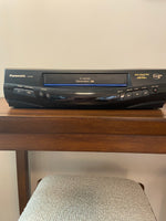 Panasonic Vcr Vhs PV-8401 4 Head Omnivision Tested Works