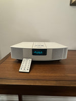 Bose Wave Radio Clock-Alarm W/ Remote Control AWR1W1