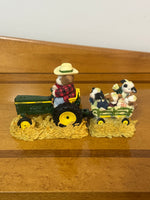 Mary's Moo Moos Cow Figurine Set of 2 Enesco-Deere