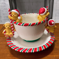 Mr. Christmas Animated Christmas Music Peppermint Teacup 1998