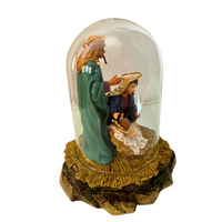 Nativity Scene Holy Family A King is Born Gianni Benvenuti