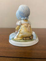 Holly Hobbie Porcelain Figurine A Picnic Designers Collection