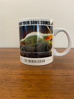 Star Wars The Mandalorian Baby Yoda Mug When Your Song Comes On 20 Oz