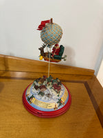 Vintage Enesco Christmas Animated Musical Box Santa Is Coming To Town