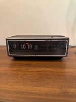 Vintage General Electric Flip Clock Radio Alarm