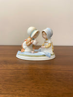 Holly Hobbie Porcelain Figurine A Picnic Designers Collection