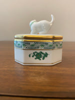 Herend Hungary Octagon Shaped Porcelain Trinket box Kitten 6074/AV