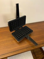 Belgian Waffler Professional VillaWare Classic Italian Kitchenware 5200 NS