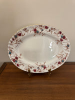 Minton Ancestral English Bone China Scalloped Edge Set