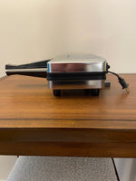 Belgian Waffler Professional VillaWare Classic Italian Kitchenware 5200 NS