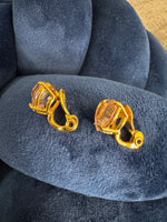 Monet Earrings Pink Stone
