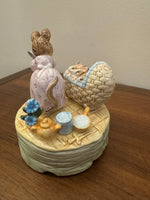 Vintage Schmid The Tale of Two Bad Mice Ceramic Musical Box
