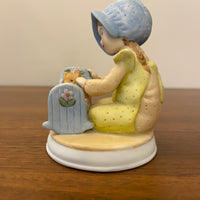 Holy Hobbie Porcelain Figurine Pleasant Dreams