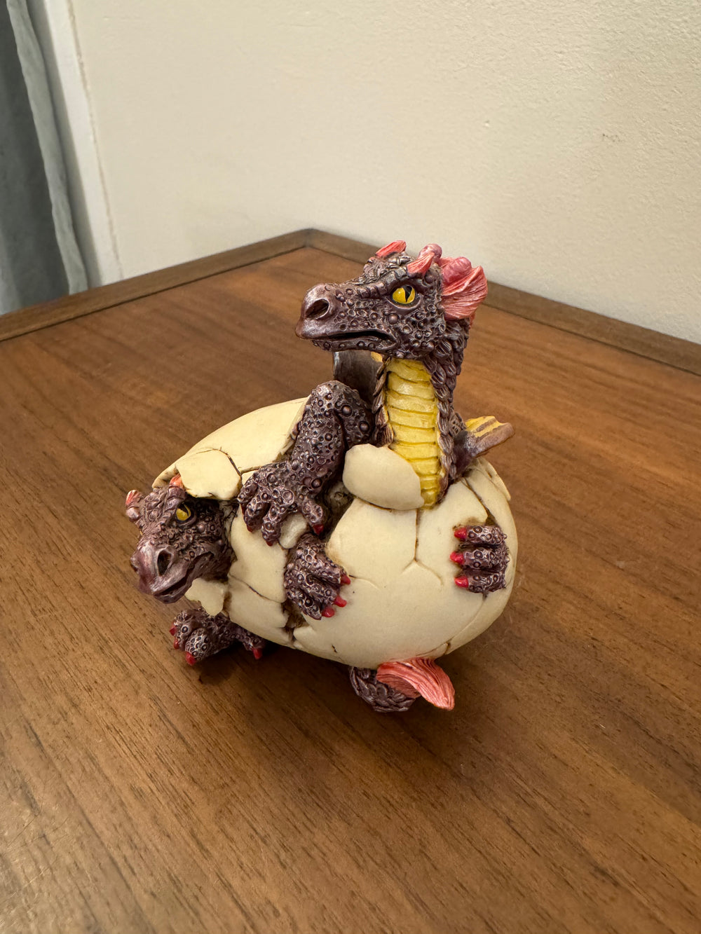 W.U.I Resin Two Headed Dragon Hatching Born Figurine 1998