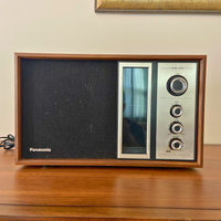 Panasonic Model RE6516 AM/FM RADIO Wooden Case
