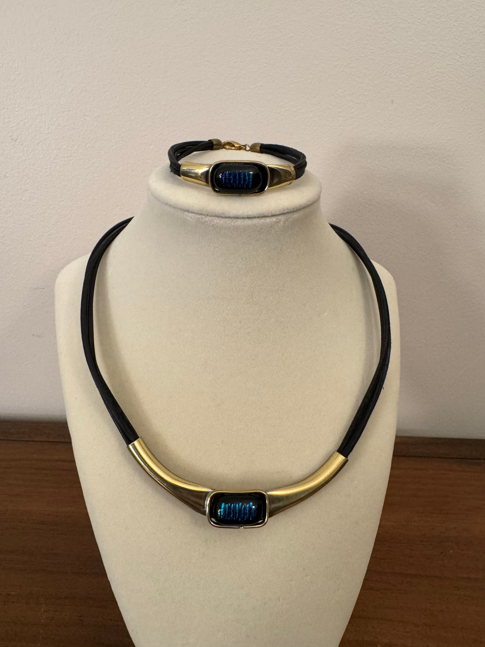 Metal Gold-tone and Leather Dichroic Glass Set of Bracelet and Chocker Necklace