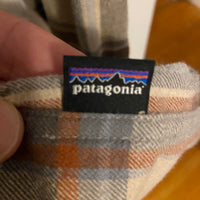 Patagonia Flannel Shirt Men’s Size Tan Plaid Cotton