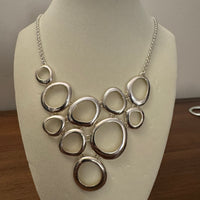 Liz Claiborne Bubble Links Necklace Fashion Jewelry