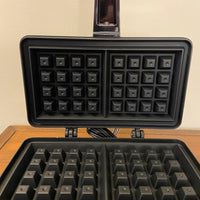 Belgian Waffler Professional VillaWare Classic Italian Kitchenware 5200 NS