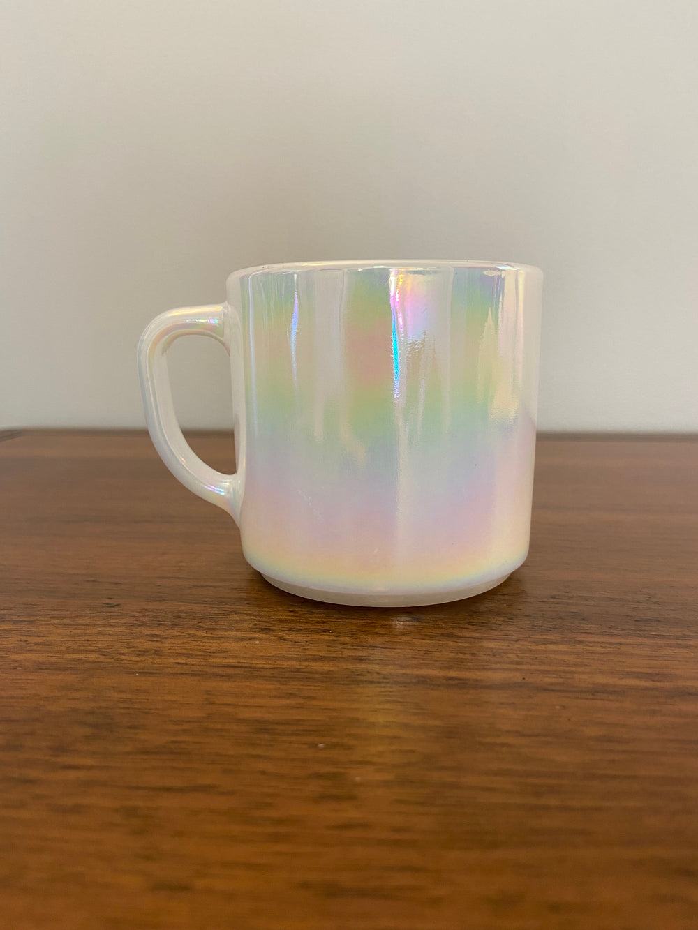 Vintage Federal Glass Iridescent Milk Glass Coffee Mug