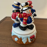 Thomas Pacconi Classics Christmas Snowmen's Musical Windup Animated  Decor