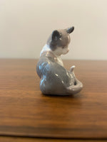 Vintage Lladro Porcelain Mini Kitten Cat Collectible Daisa 1985
