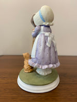 Holly Hobbie Porcelain Figurine Designers Collection
