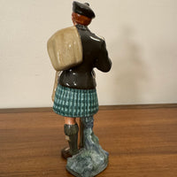 Vintage 1970 English Royal Doulton Porcelain Figure The Laird 2361