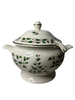 Vintage Royal Soup Tureen Lid with Ladle Holly & Berry
