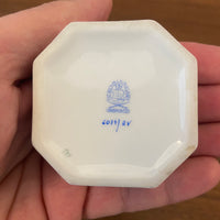 Herend Hungary Octagon Shaped Porcelain Trinket box Kitten 6074/AV