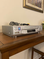Sony Vintage SLV-N81 4 Head HiFi Vcr-Vhs Player
