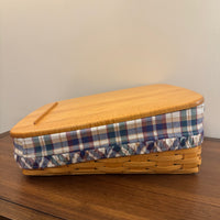 Longaberger Recipe Basket With Plaid Cloth Liner Wood Lid