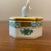 Herend Hungary Octagon Shaped Porcelain Trinket box Kitten 6074/AV