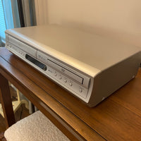 Toshiba SD-V291 VCR DVD Combo Player VHS Recorder Tested Works