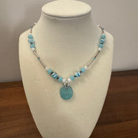 Necklace Fashion Jewelry Beaded and Glass Pendant