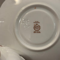 Minton Ancestral English Bone China Scalloped Edge Set