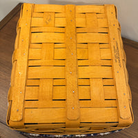 Longaberger Recipe Basket With Plaid Cloth Liner Wood Lid