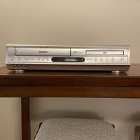 Toshiba SD-V291 VCR DVD Combo Player VHS Recorder Tested Works