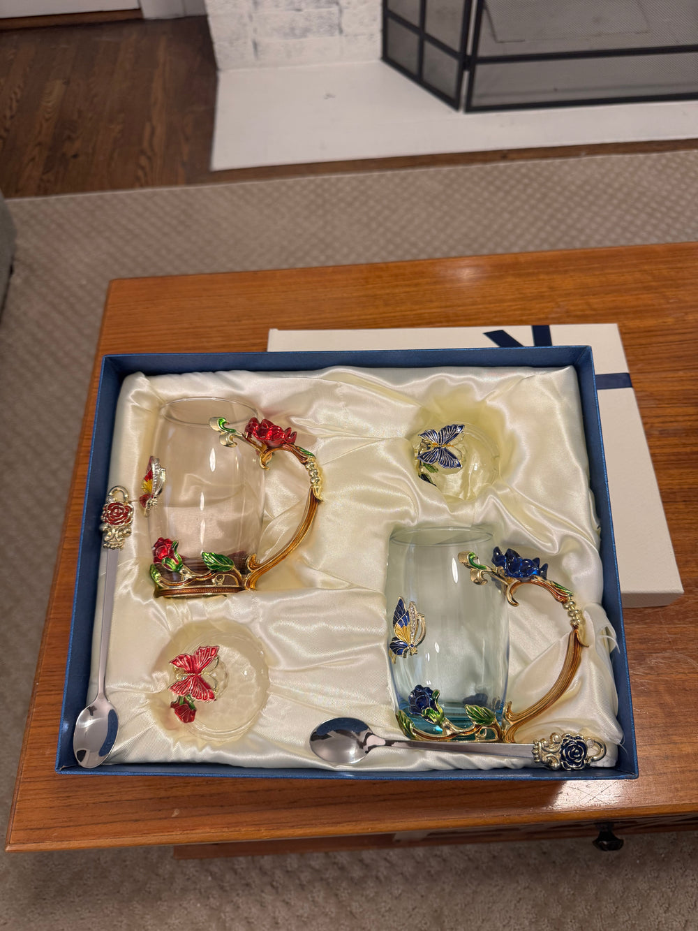 BTaT Brew To Tea A Cups with Lids Spoons Butterfly Flowers Design Glass Set