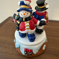 Thomas Pacconi Classics Christmas Snowmen's Musical Windup Animated  Decor