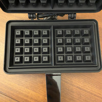 Belgian Waffler Professional VillaWare Classic Italian Kitchenware 5200 NS