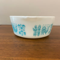 Vintage PYREX 472 1 1/2 pt Glass Pint Cinderella Dish Amish Blue Butterprint