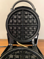 VillaWare Belgian Waffler Classic Italian Kitchenware 3200
