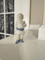 Vintage Lladro Mini Porcelain Santa Claus Ornament 05842
