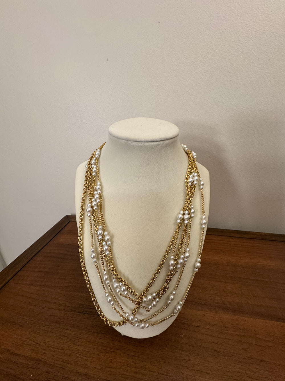 Gold-tone Multistrands Chain Faux Pearls Necklace