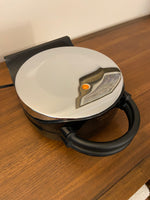 VillaWare Belgian Waffler Classic Italian Kitchenware 3200
