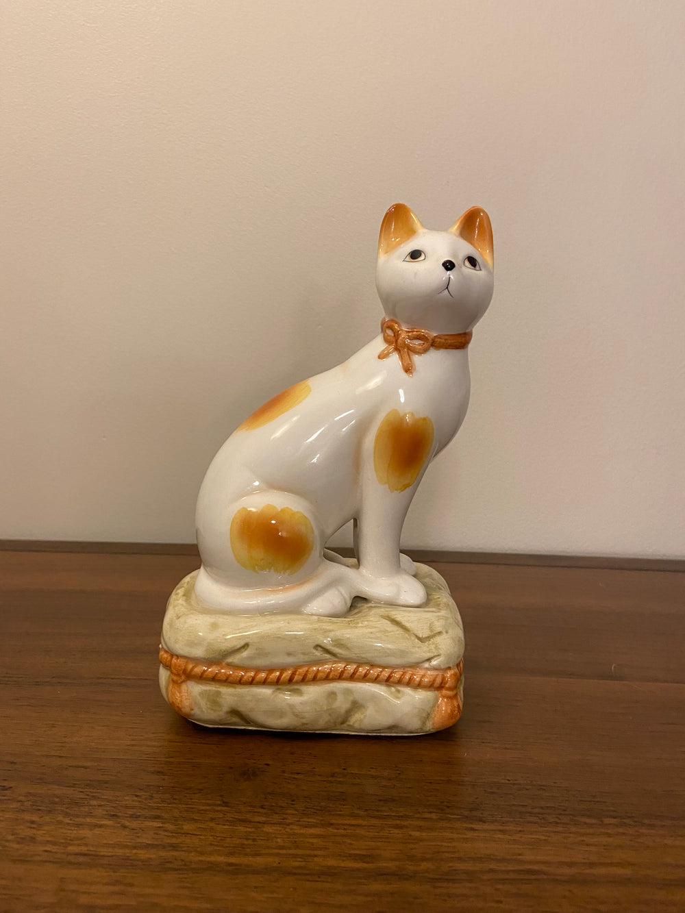 Vintage Ceramic Cat Figurine