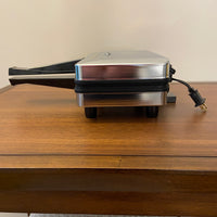 Belgian Waffler Professional VillaWare Classic Italian Kitchenware 5200 NS